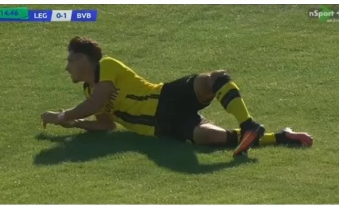 Borussia Dortmund'un genç yıldızı futbolu bırakmak zorunda kaldı - 1