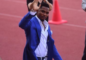 Samuel Eto'o trafik kazası geçirdi