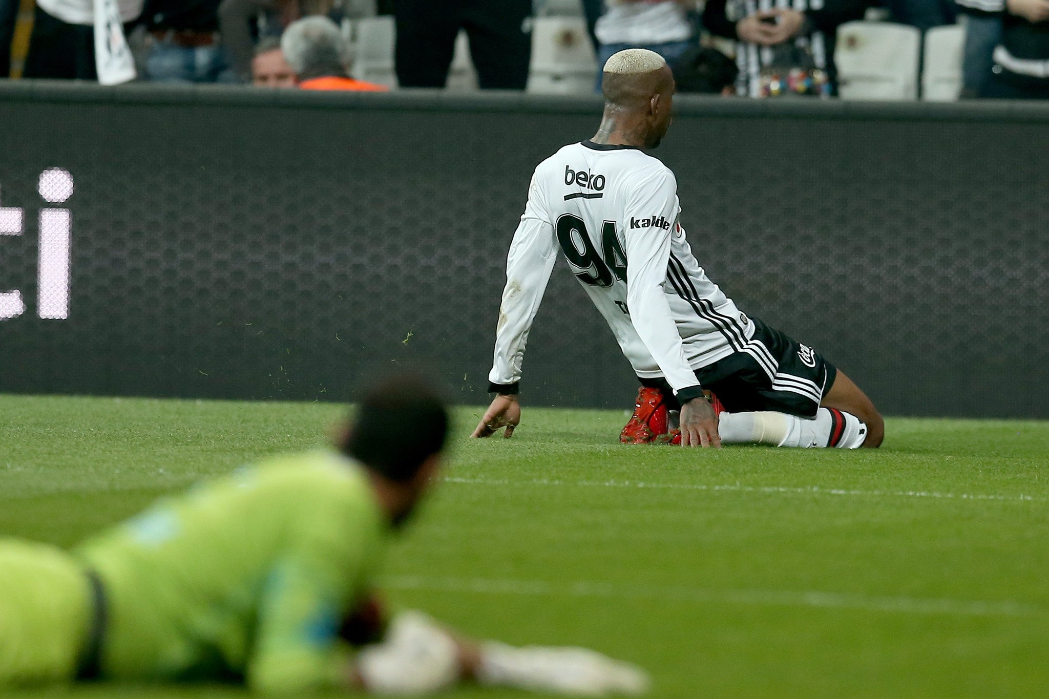 Talisca sosyal medyayı da salladı!