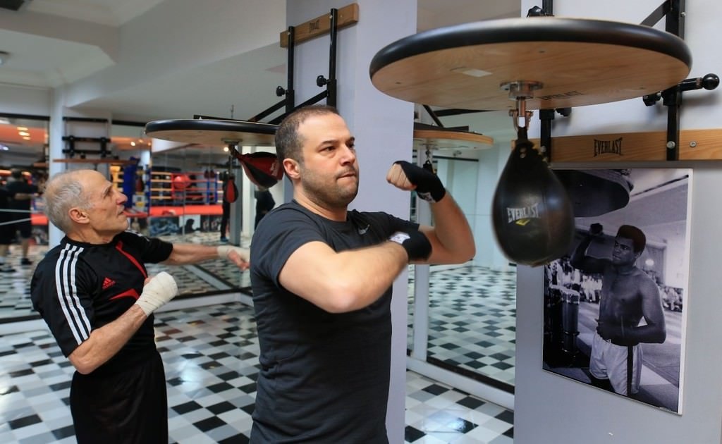 40 yıl sonra oğluyla ringe çıktı