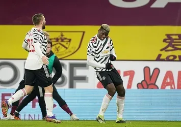 Manchester United liderliğe yükseldi!