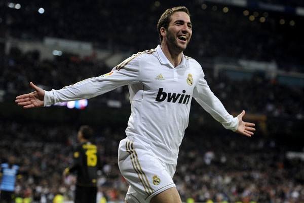 Futbolcuların en ilginç gol sevinçleri