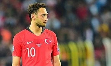 https://iaaspr.tmgrup.com.tr/55e25e/366/218/0/63/317/252?u=https://iaspr.tmgrup.com.tr/2020/05/24/hakan-calhanoglu-euro-2020nin-ertelenmesine-sevindim-1590349569640.jpeg