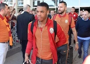 Galatasaray'a olaylı karşılama!