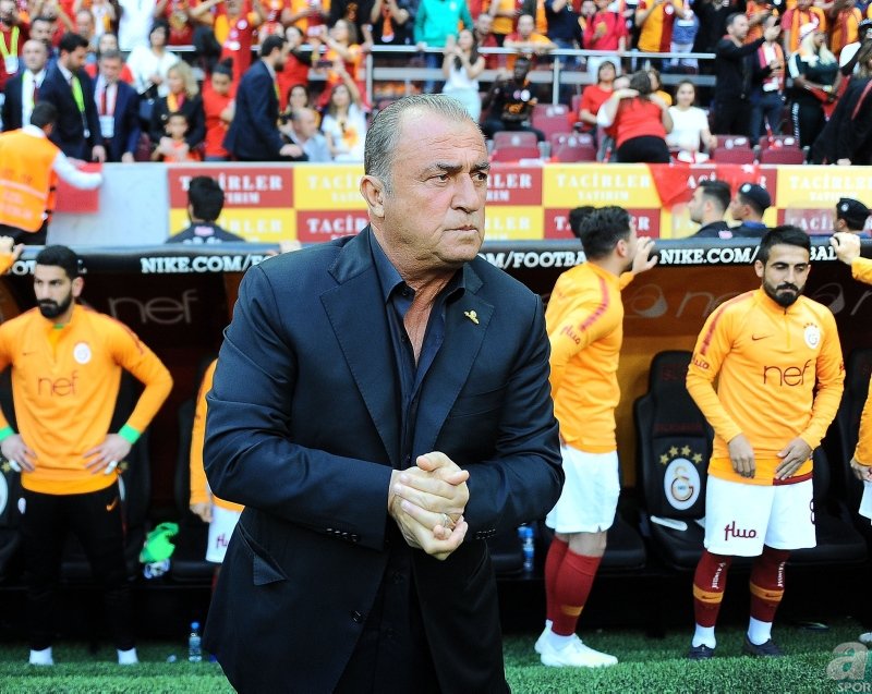 Galatasaray’da Fernando’nun yerine iki transfer birden!