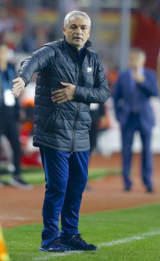 Antalyaspor-Beşiktaş karşılaşmasından kareler