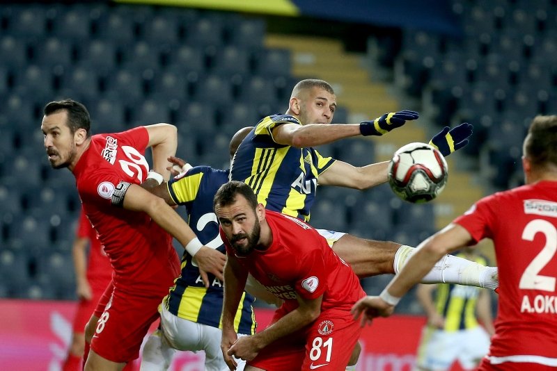 Tolgay Arslan Fenerbahçe’de!