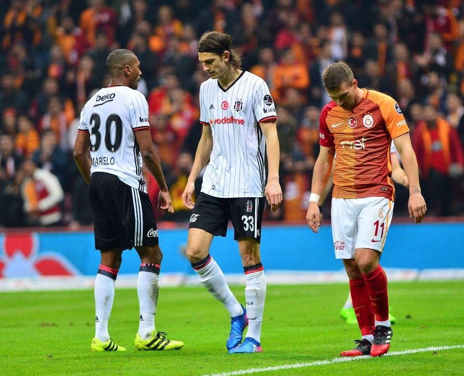 Galatasaray-Beşiktaş karşılaşmasından kareler