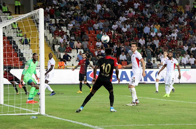 Gazişehir Gaziantep 4 - 1 Gençlerbirliği | MAÇ SONUCU - 1