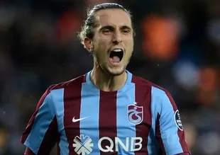 Yusuf Yazıcı, Mehmet Ekici'yi yerle bir etti!