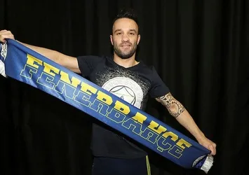 Valbuena tarihe geçti