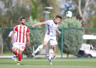 Beşiktaş gençleriyle güldü!