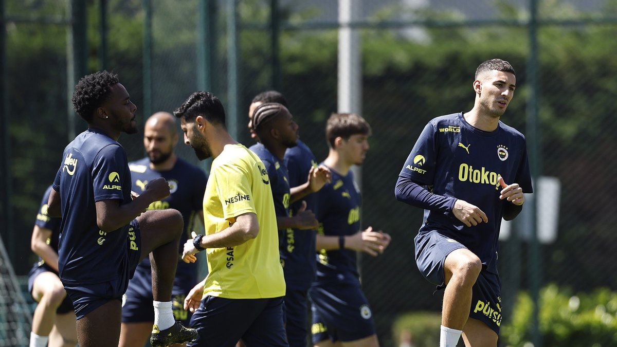 Fenerbahçe'nin Atakaş Hatayspor mesaisi sürüyor Fenerbahçe'nin Atakaş Hatayspor mesaisi sürüyor