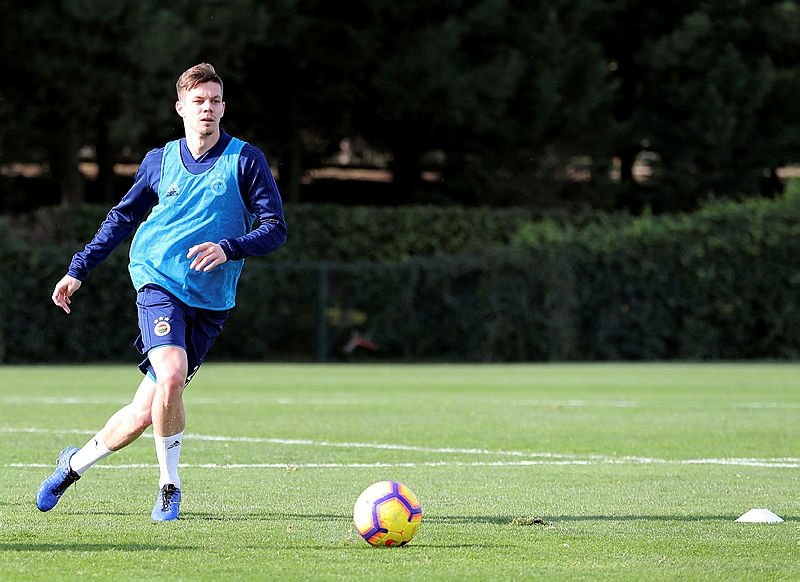 Ersun Yanal krizi bu sözlerle önledi!