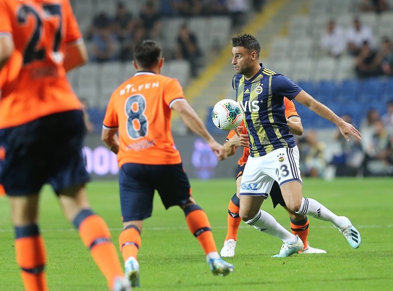 Fenerbahçe’ye Patrik Schick’ten kötü haber geldi!