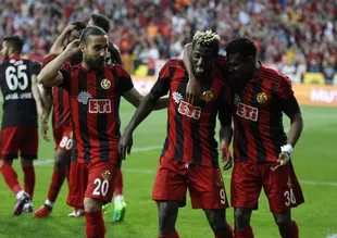 Eskişehirspor, Samsunspor'u farklı geçti