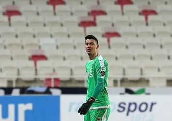 Berke Özer İstanbulspor'da
