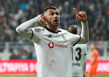 Yeni kaptan Burak