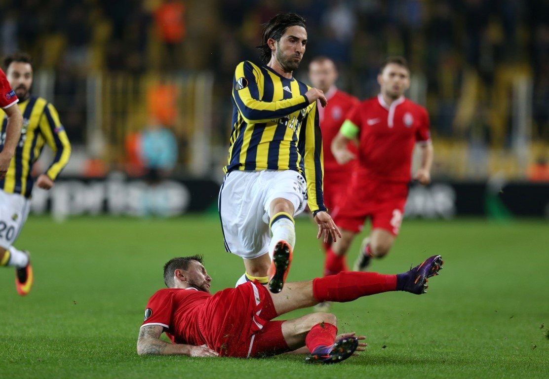 Hasan Ali Kaldırım ezeli rakibe gidiyor