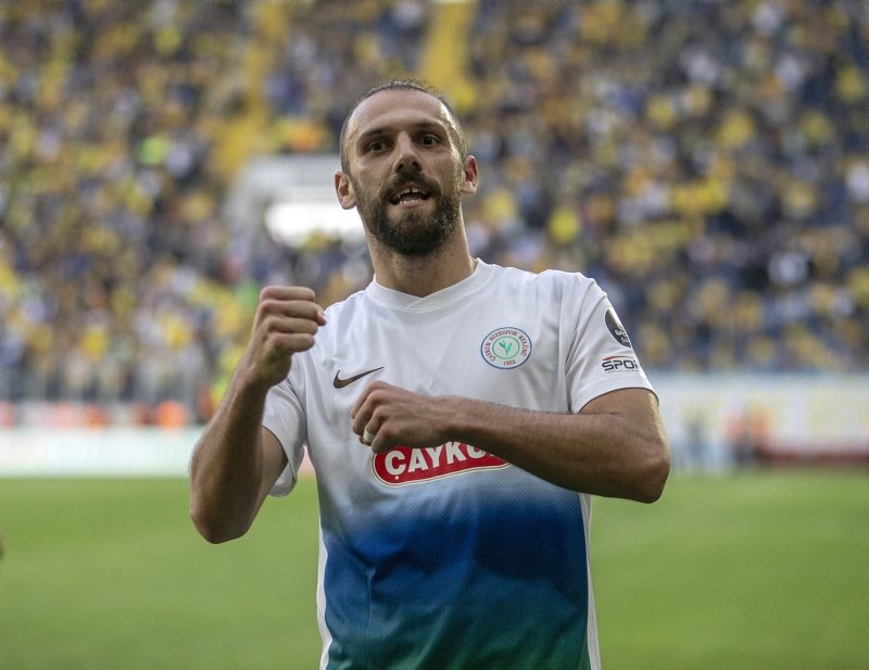 İşte Fenerbahçe’nin ilk transferi!