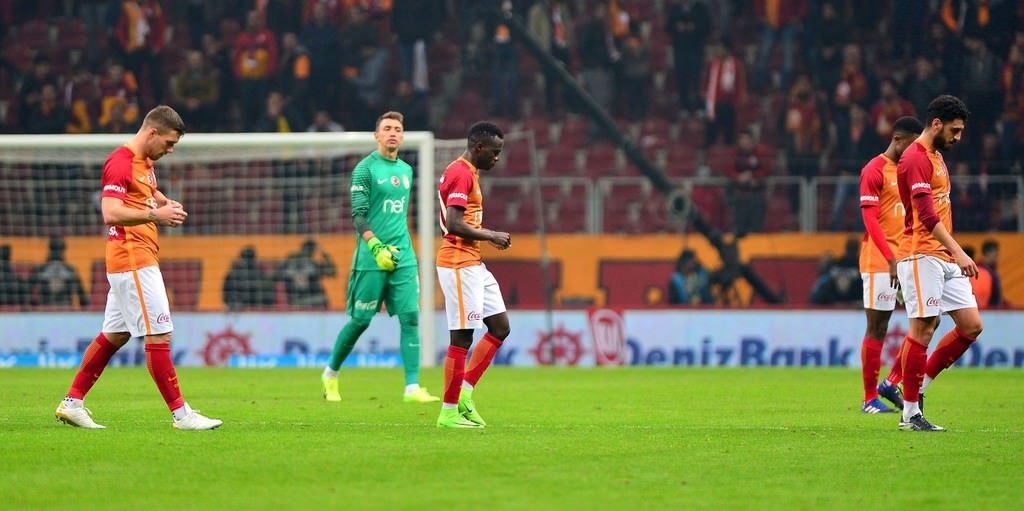 Galatasaray’da düşüş sürüyor
