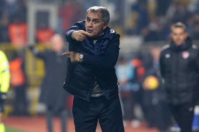 Beşiktaş’ta neler oluyor?