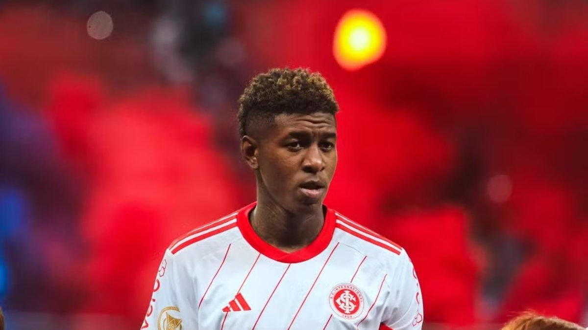 TRANSFER HABERİ | Galatasaray, Internacional’in stoperi Vitão için devrede! TRANSFER HABERİ | Galatasaray, Internacional’in stoperi Vitão için devrede!