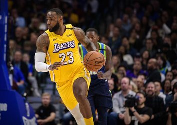 LA Lakers serisini 9 maça çıkardı