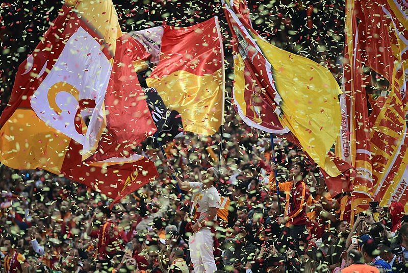 Galatasaray’dan son maça özel forma