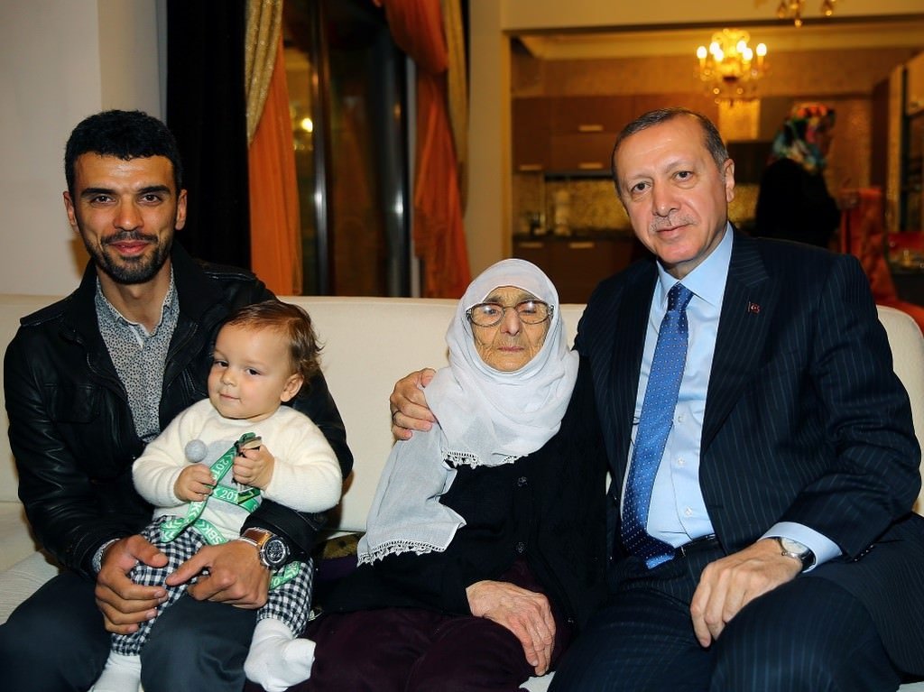 Cumhurbaşkanı Erdoğan, Sofuoğlu’nu ziyaret etti