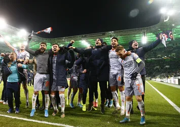 Başakşehir para bastı