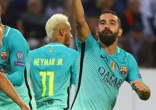 Arda Turan:"Luis Enrique gol atmamı söyledi"
