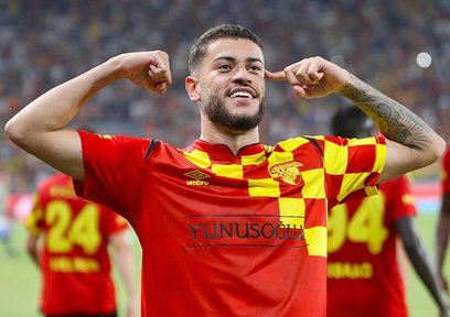 Romulo Leipzig yolunda
