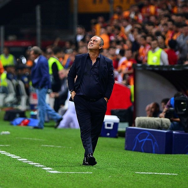 Fatih Terim’den tarihi başarı!