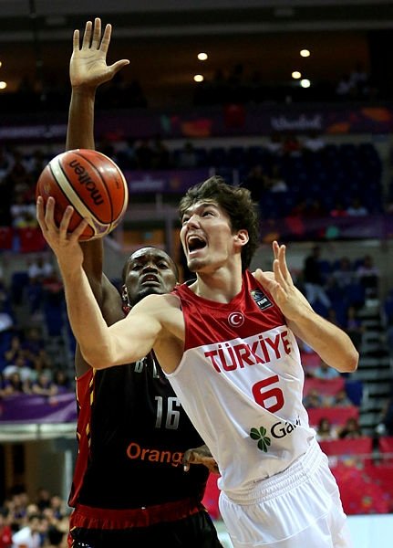 Cedi Osman: Hedefimiz Dünya Kupası