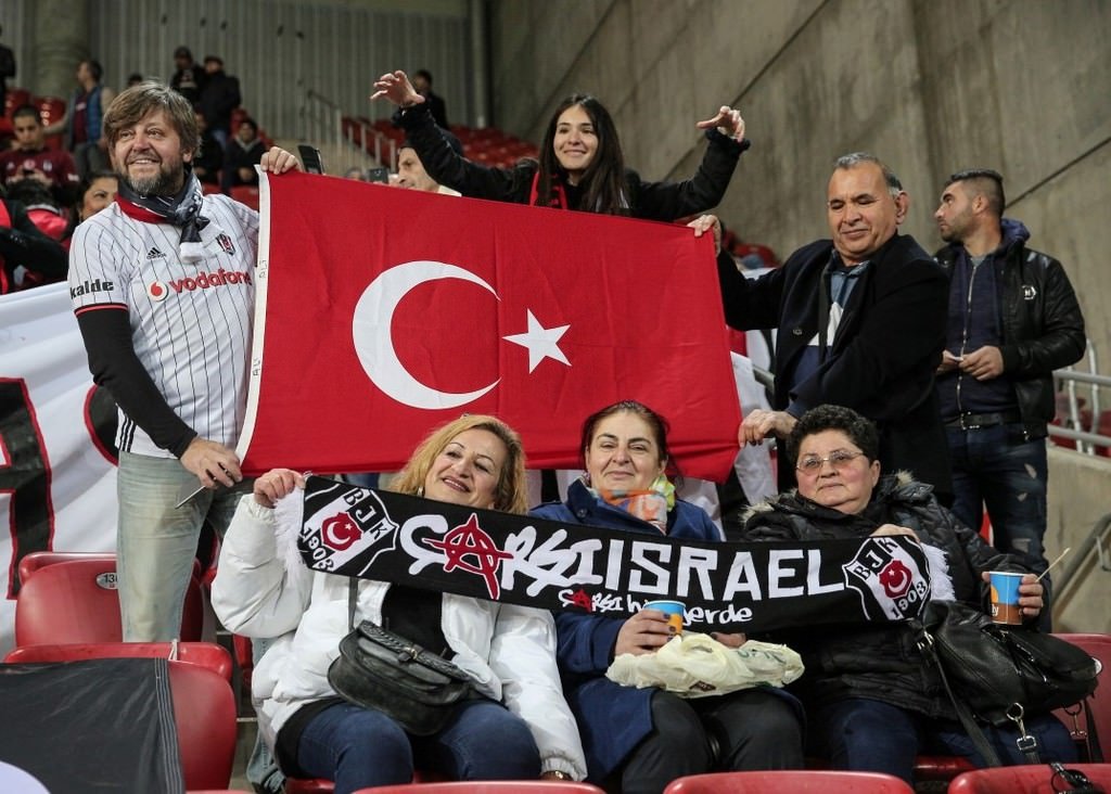 Hapoel Beer Sheva - Beşiktaş maçından kareler