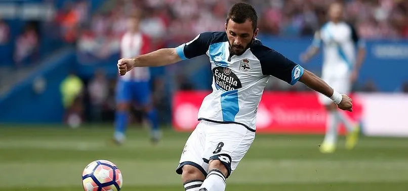 Emre Çolak, yine "ayın futbolcusu" seçildi