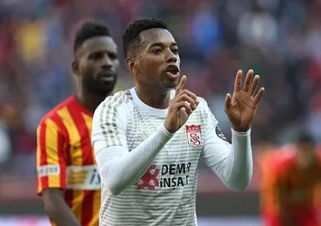 Uyanık Robinho!