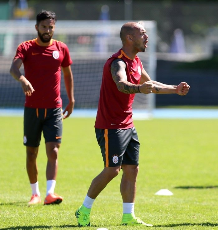 Galatasaray antrenmandan ilginç kareler