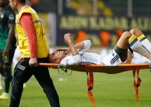 Robin van Persie'ye futbol yasaklandı