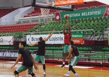 Pınar Karşıyaka'nın konuğu Donar
