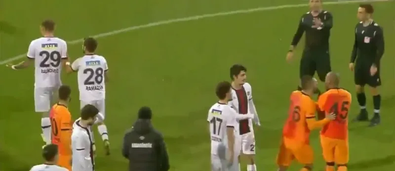 Fatih Karagümrük Galatasaray maçının ardından Marcao kırmızı kart gördü! - 1