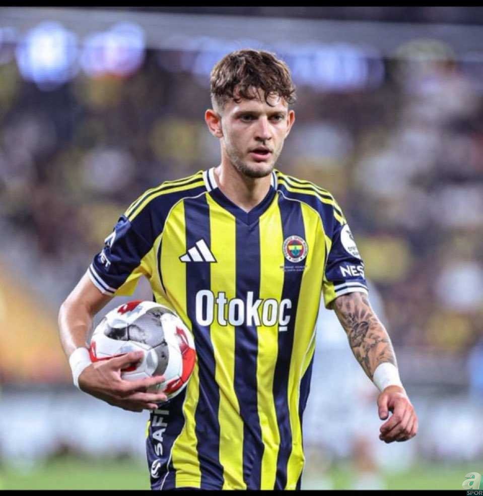 Fenerbahçe’de gözden düşen isme 4 talip! Bundesliga ekipleri paylaşamıyor