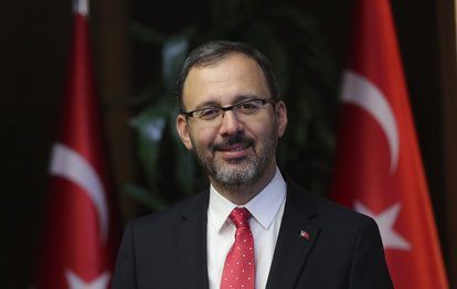 Gençlik ve Spor Bakanı Dr. Mehmet Muharrem Kasapoğlu VakıfBank’ı tebrik etti!
