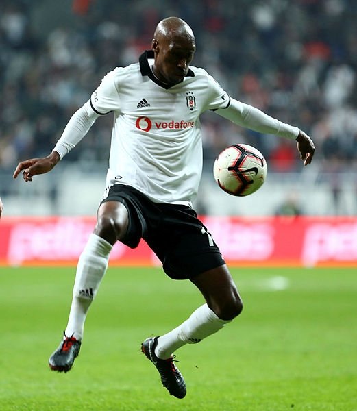 Beşiktaş’ta 7 yolcu!