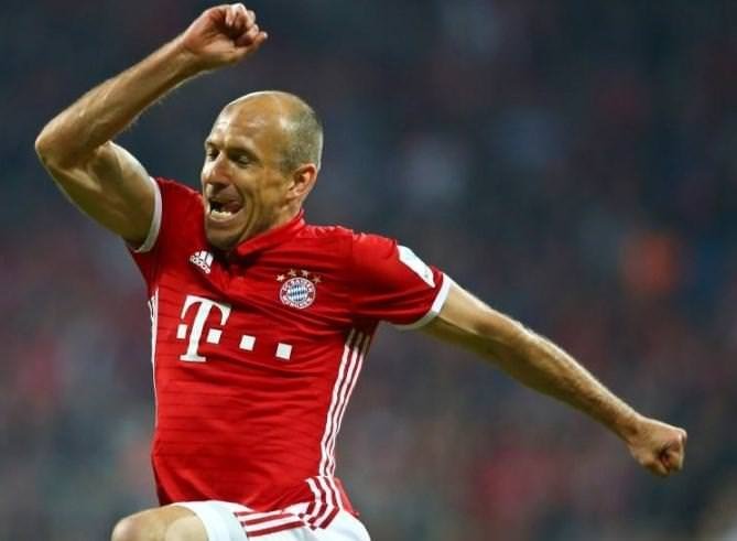 2016’nın en iyi 100 futbolcusu açıklandı!