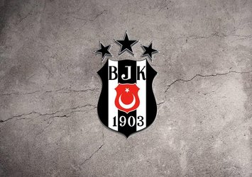 Beşiktaş'ta flaş gelişme! Yıldız oyuncu Türkiye'den ayrıldı