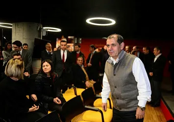 Özbek'ten 20 milyon Euro'luk blokaj