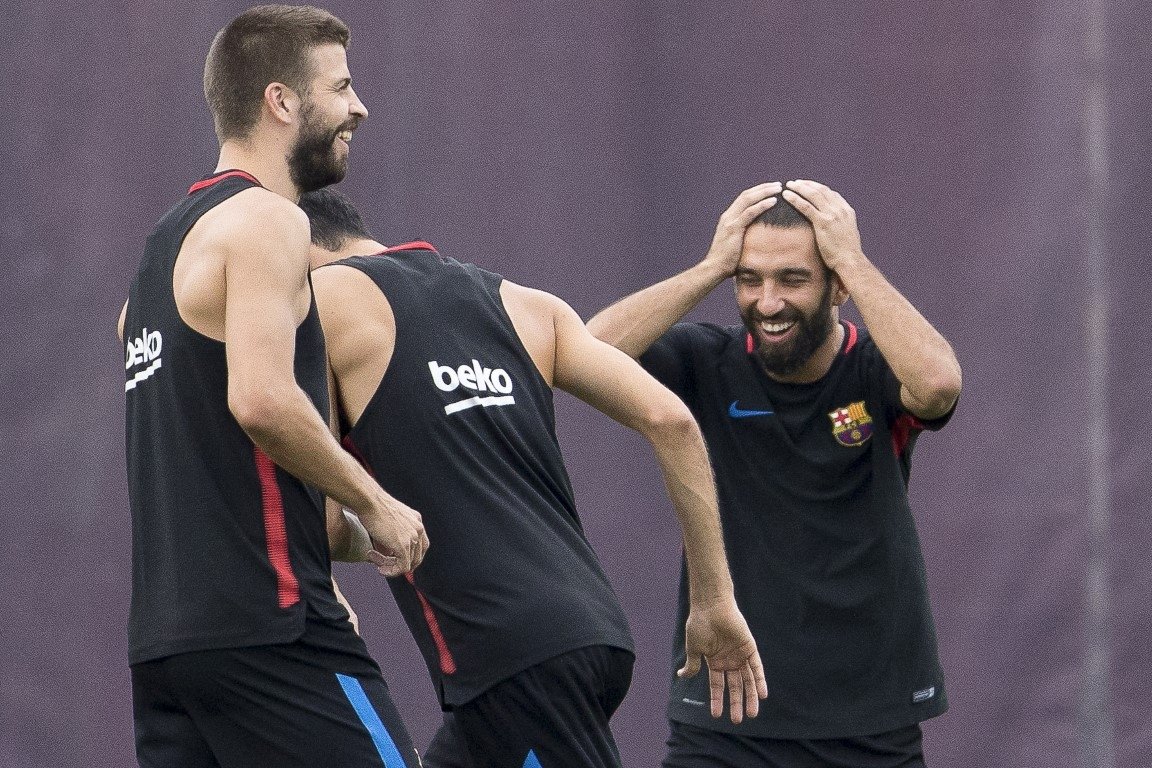 Arda Turan, Fenerbahçe’ye gidiyor
