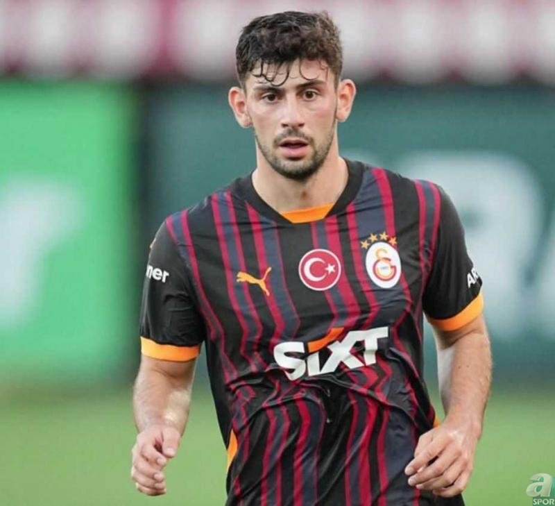 TRANSFER HABERİ: Galatasaray’ta bir ayrılık daha!